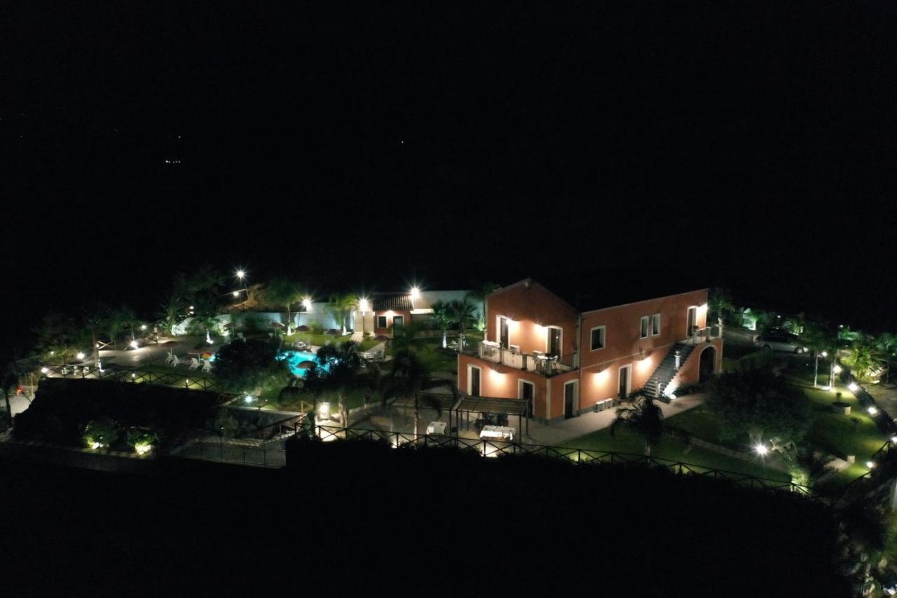 Arcobaleno Dell'Etna Villa Calatabiano Exteriör bild
