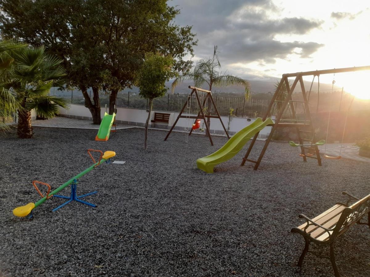 Arcobaleno Dell'Etna Villa Calatabiano Exteriör bild